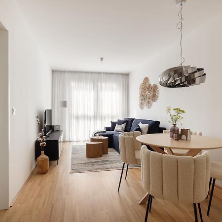 Coho City Apartments Mit Hauseigener Tiefgarage Відень Екстер'єр фото