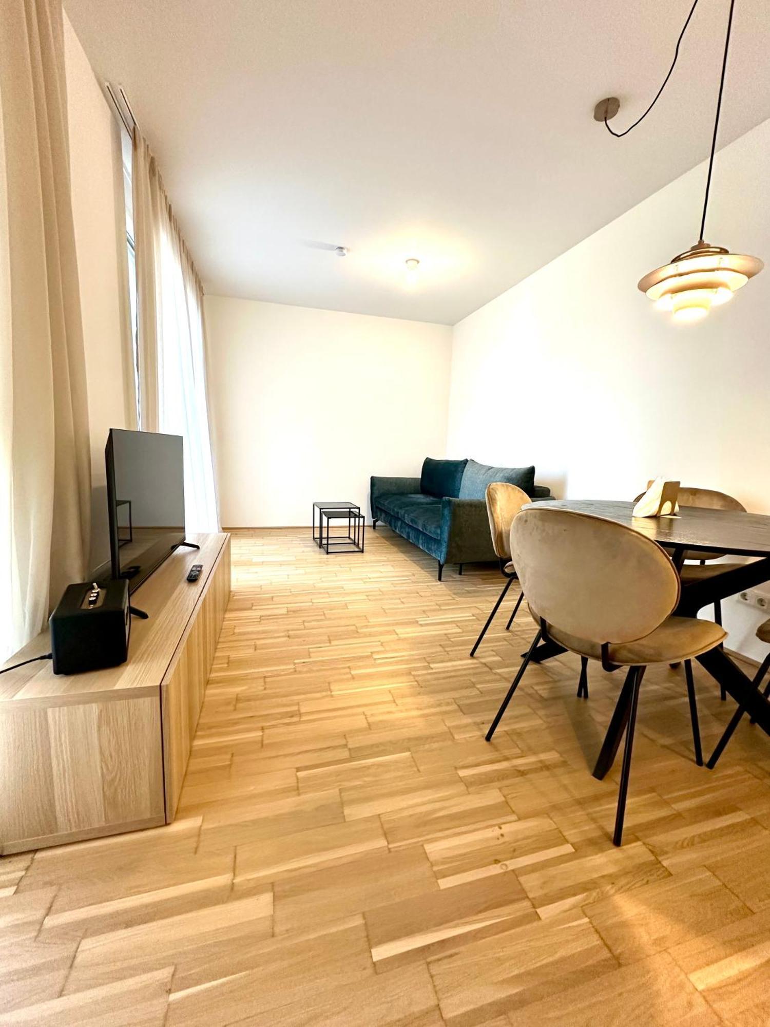 Coho City Apartments Mit Hauseigener Tiefgarage Відень Екстер'єр фото