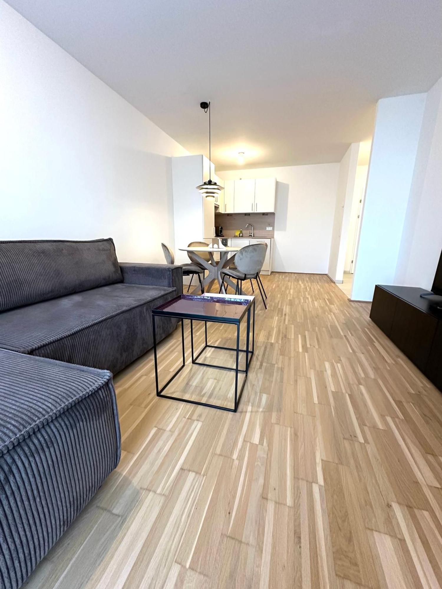 Coho City Apartments Mit Hauseigener Tiefgarage Відень Екстер'єр фото