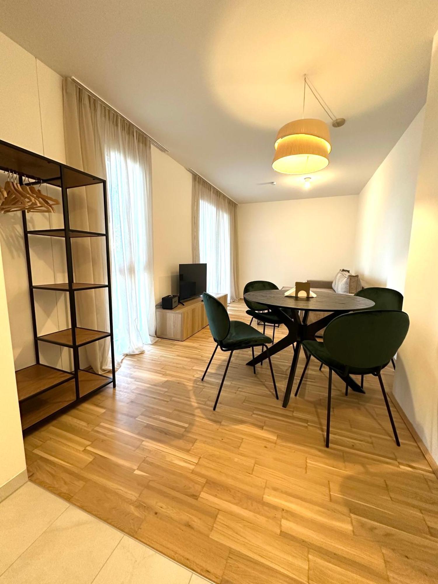 Coho City Apartments Mit Hauseigener Tiefgarage Відень Екстер'єр фото