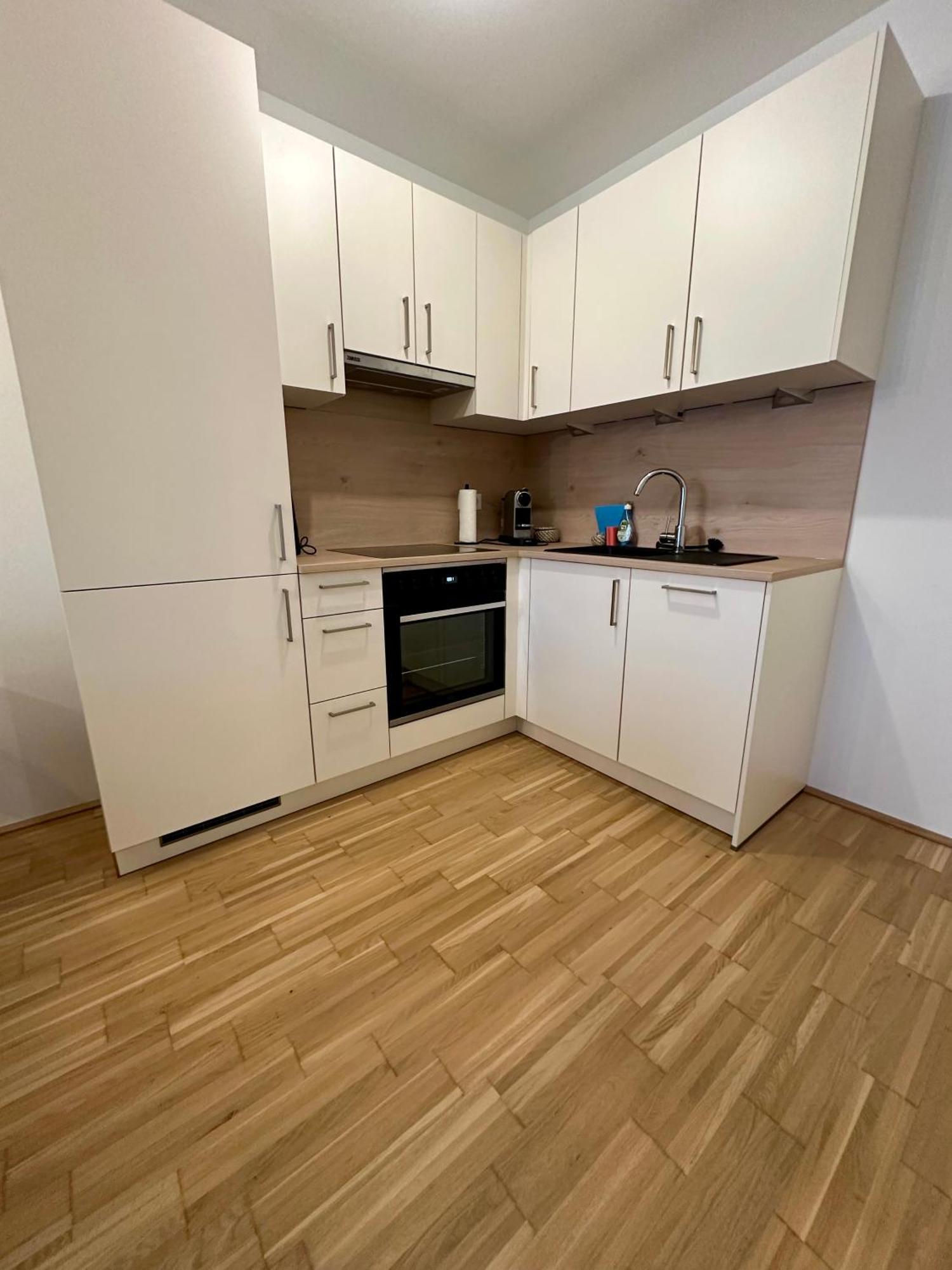 Coho City Apartments Mit Hauseigener Tiefgarage Відень Екстер'єр фото