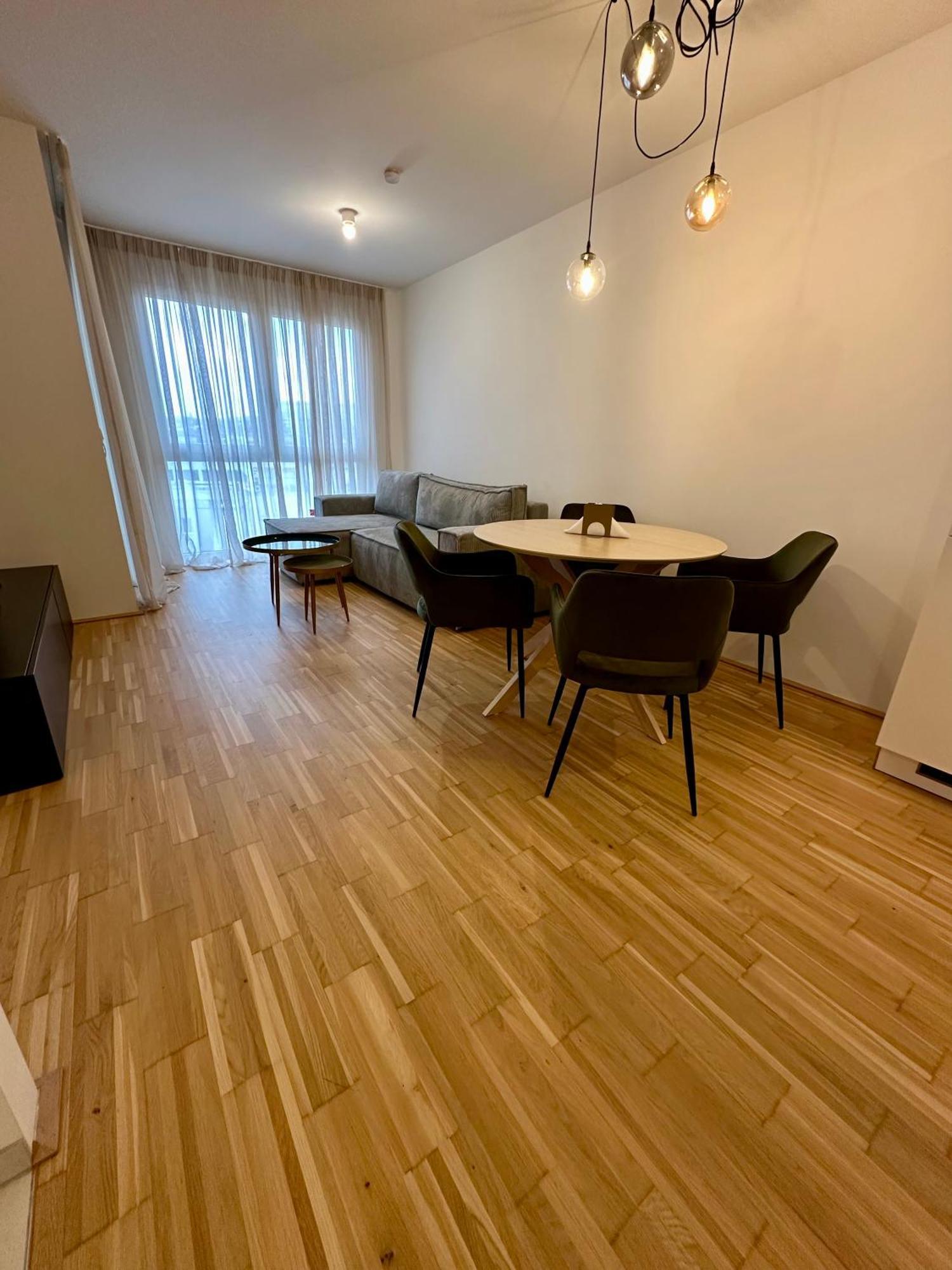 Coho City Apartments Mit Hauseigener Tiefgarage Відень Екстер'єр фото