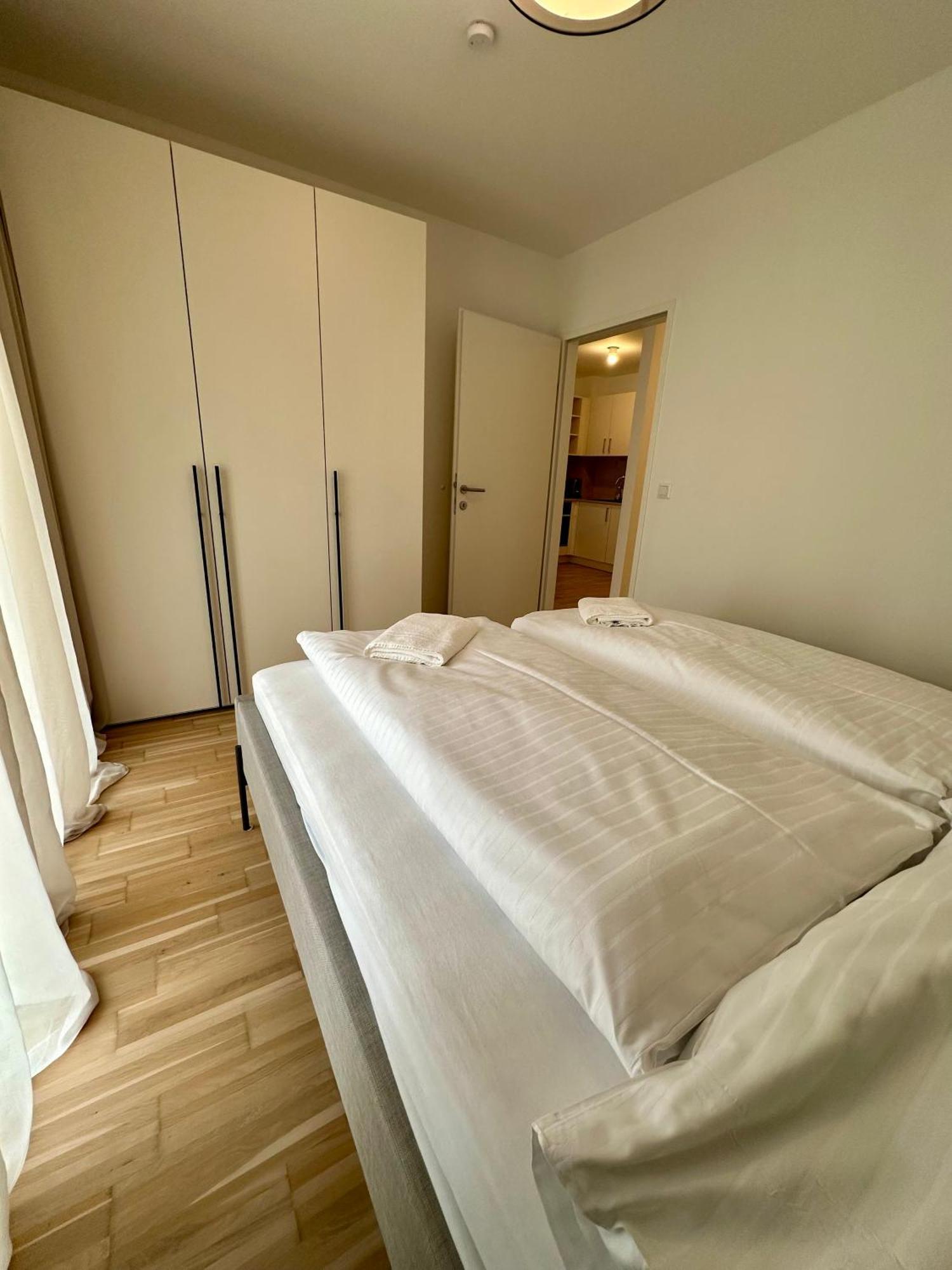 Coho City Apartments Mit Hauseigener Tiefgarage Відень Екстер'єр фото