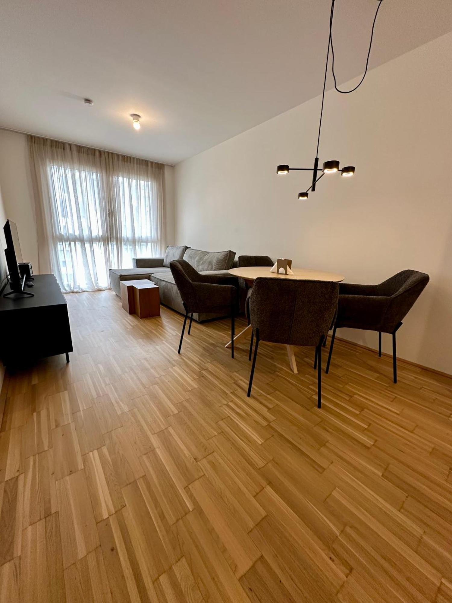 Coho City Apartments Mit Hauseigener Tiefgarage Відень Екстер'єр фото